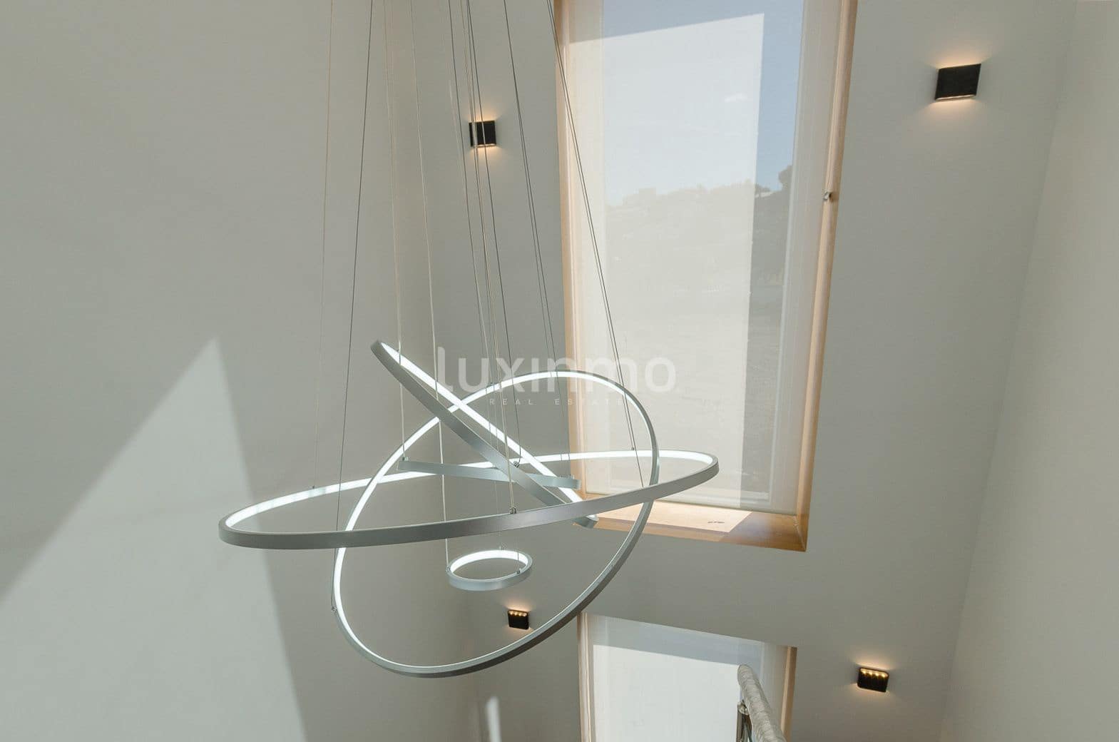 Chalet de 4 habitaciones en La Nucia en venta con piscina garaje - 580.000 € (Ref: 10167240)