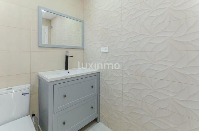 Chalet de 4 habitaciones en Coloma  , La Nucia en venta con piscina garaje - 580.000 € (Ref: 10167240)
