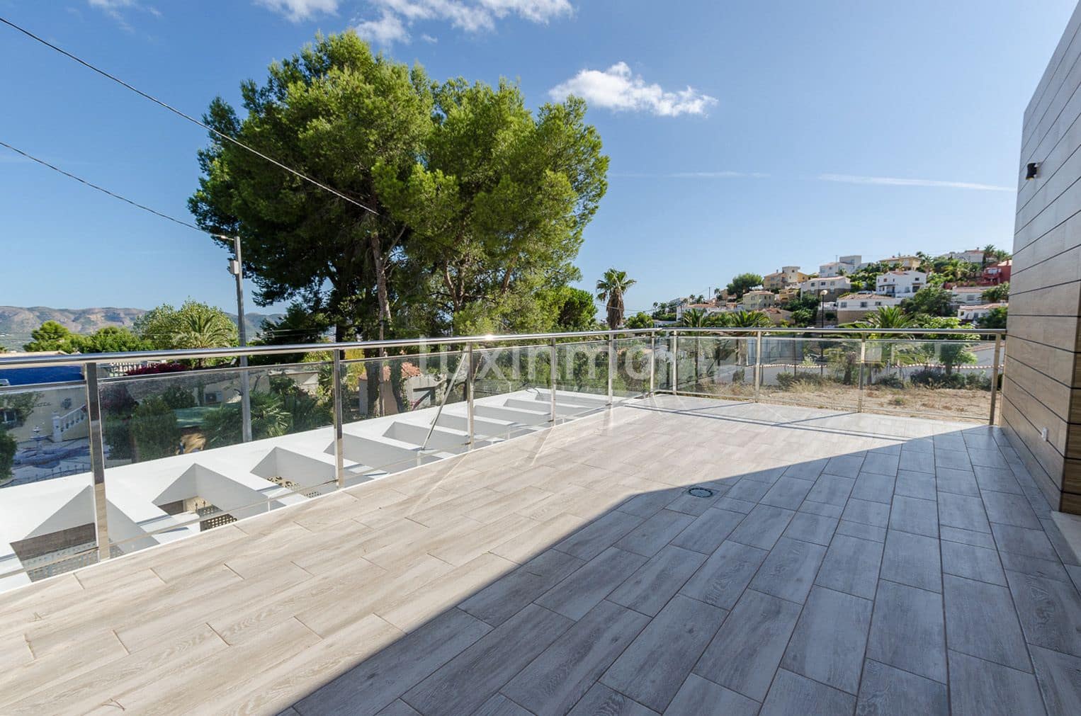 Chalet de 4 habitaciones en La Nucia en venta con piscina garaje - 580.000 € (Ref: 10167240)