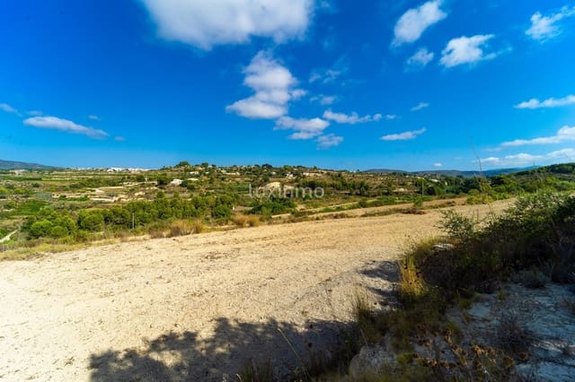 Ubebygd land til salgs i Benissa - € 210 000 (Ref: 10167242)