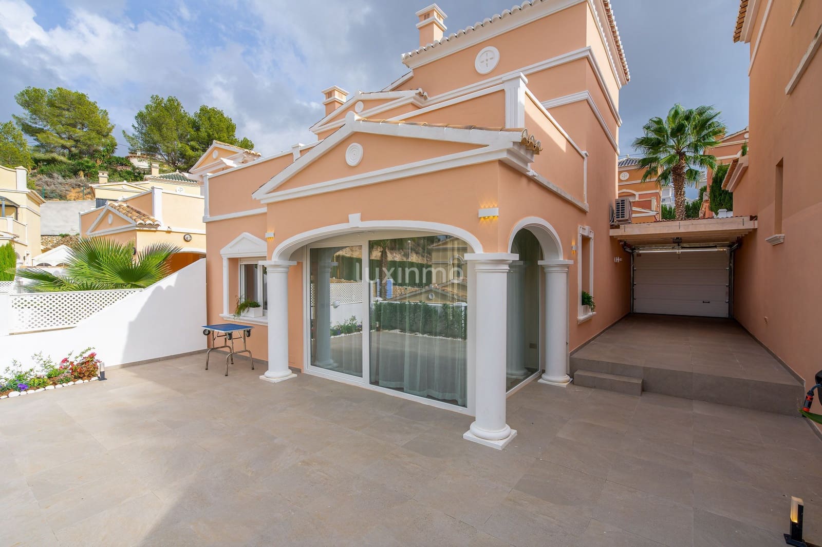 Adosado de 3 habitaciones en Calpe / Calp en venta con piscina garaje - 549.000 € (Ref: 10167244)
