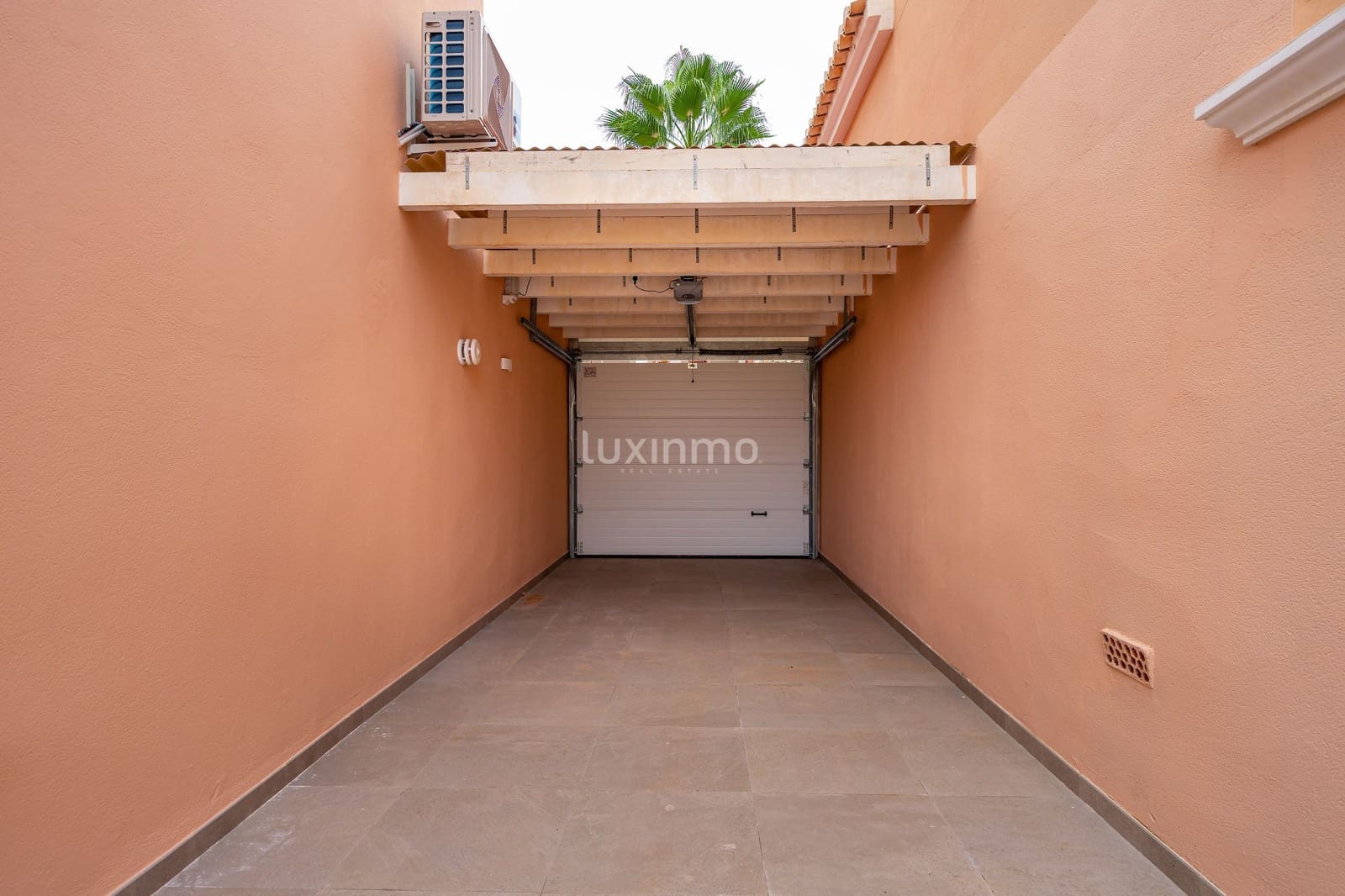 Adosado de 3 habitaciones en Calpe / Calp en venta con piscina garaje - 549.000 € (Ref: 10167244)