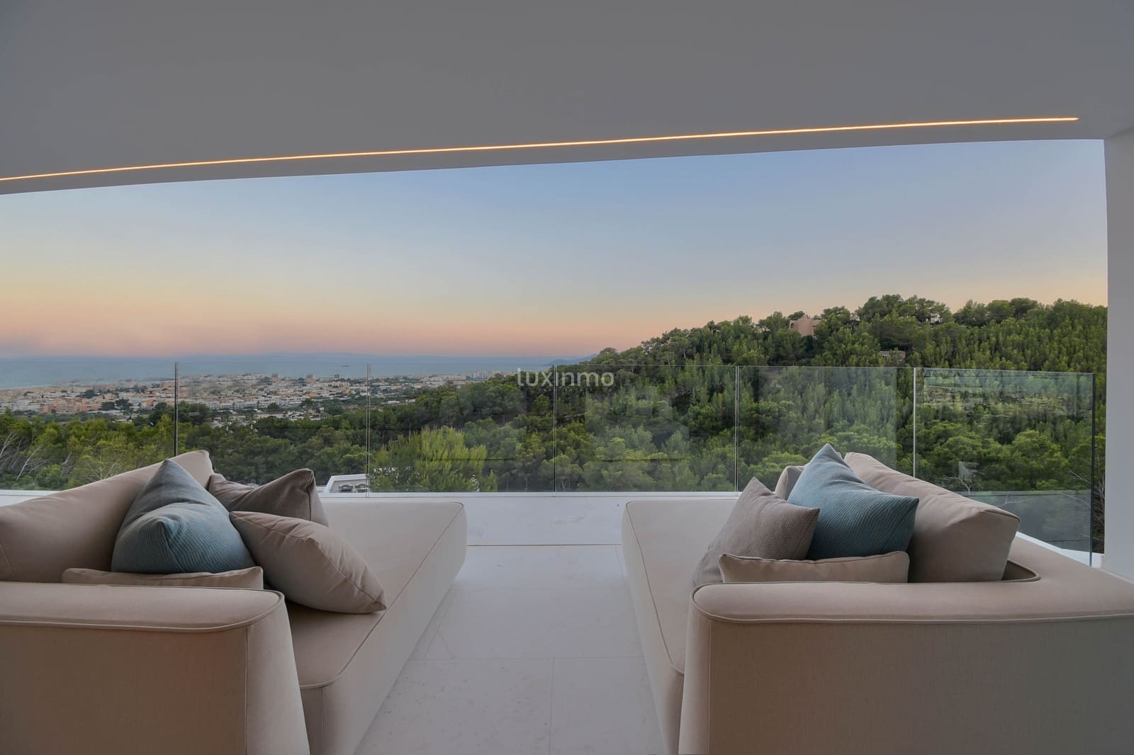 5 bedroom Villa for sale in Ibiza / Eivissa town with pool garage - € 5,685,000 (Ref: 10167250)