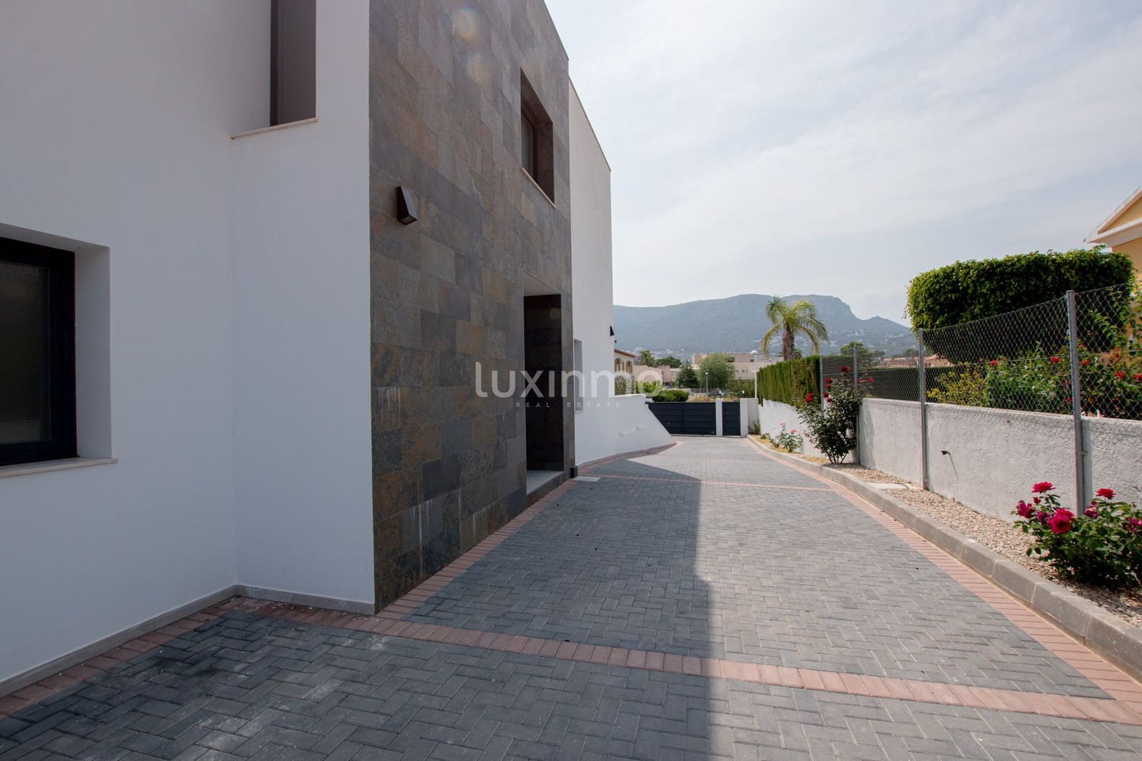 6 soveværelse Villa til salg i Calpe / Calp med swimmingpool garage - € 1.300.000 (Ref: 10167253)