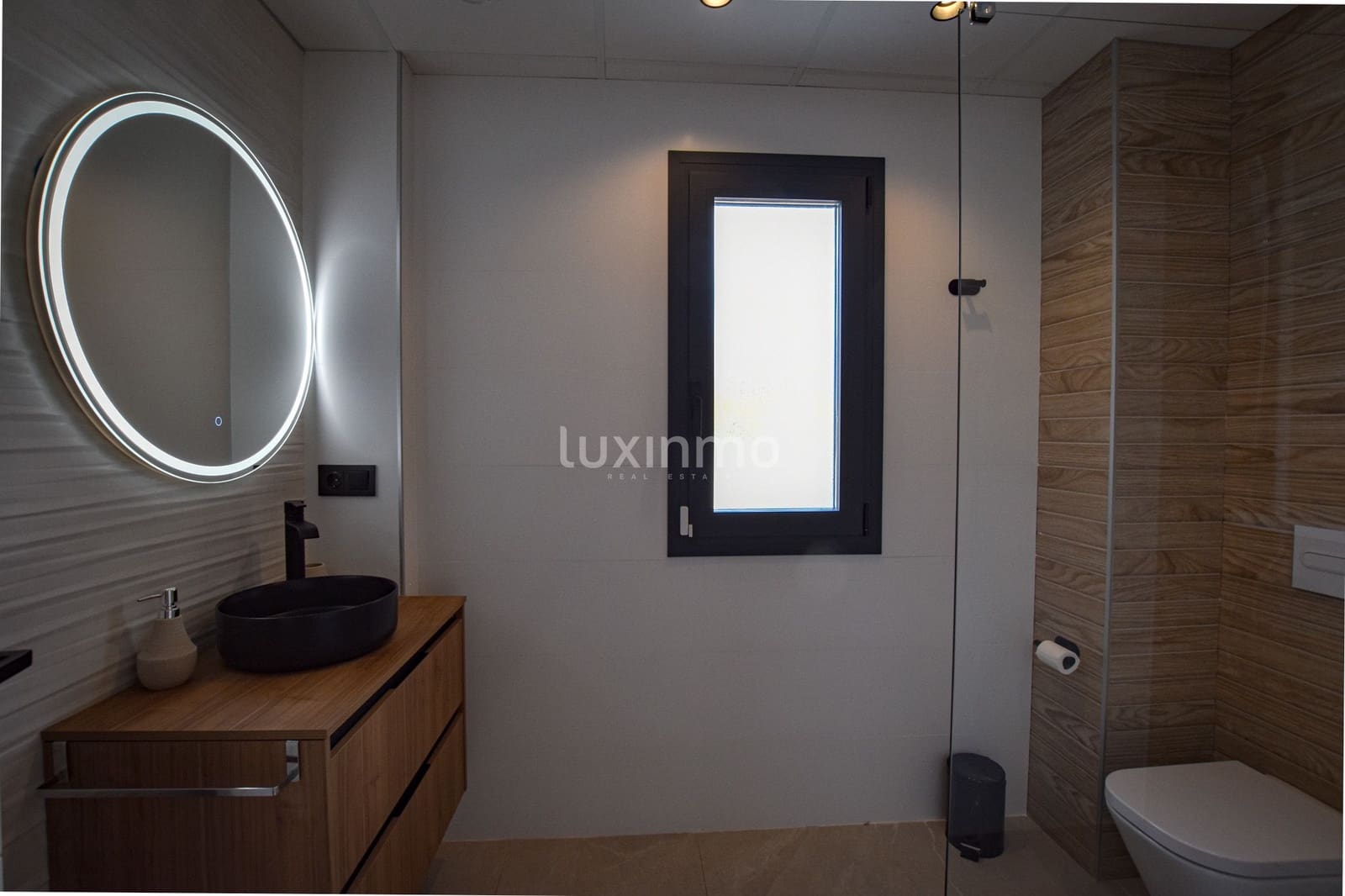 6 soveværelse Villa til salg i Calpe / Calp med swimmingpool garage - € 1.300.000 (Ref: 10167253)
