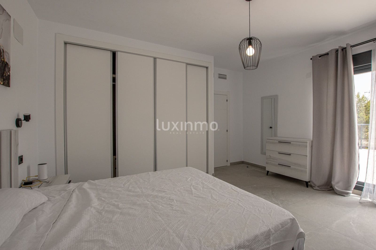 6 soveværelse Villa til salg i Calpe / Calp med swimmingpool garage - € 1.300.000 (Ref: 10167253)