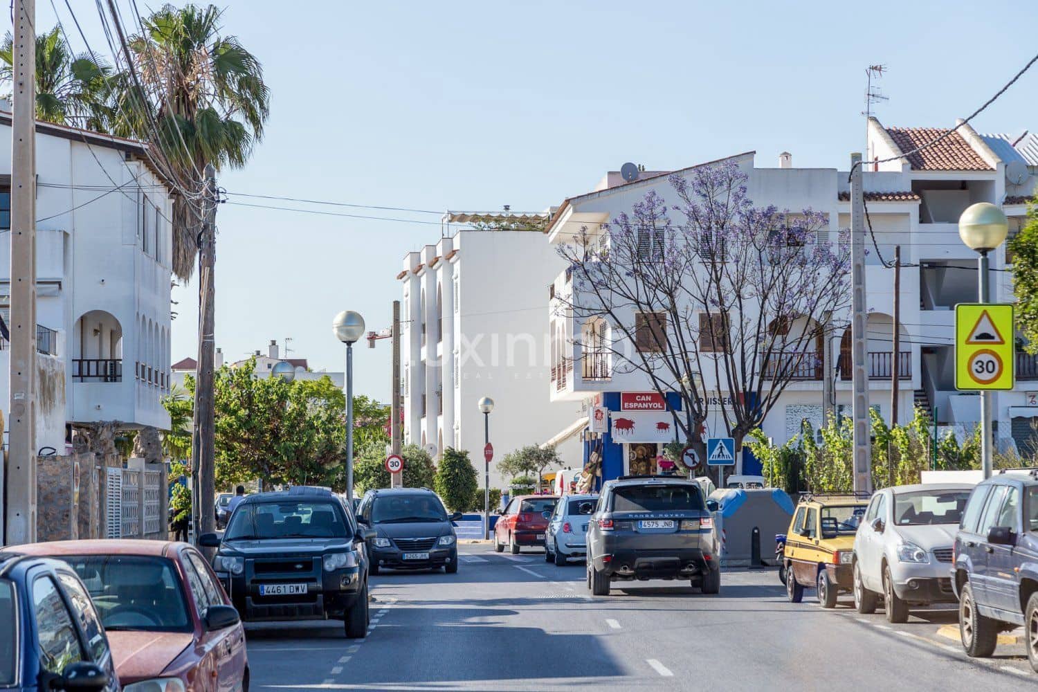 3 bedroom Apartment for sale in Nuestra Senora de Jesus with pool garage - € 980,000 (Ref: 10167484)