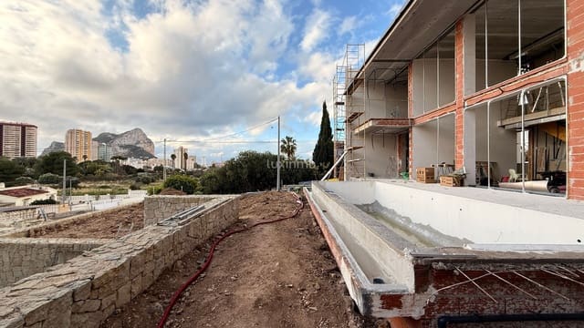3 soveværelse Villa til salg i Calpe / Calp med swimmingpool garage - € 1.320.000 (Ref: 10167488)
