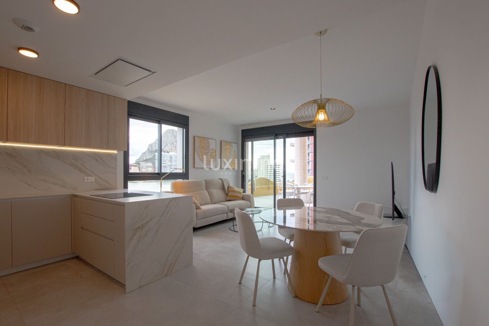 3 bedroom Apartment for rent in Calpe / Calp with pool garage - € 2,500 (Ref: 10167877)