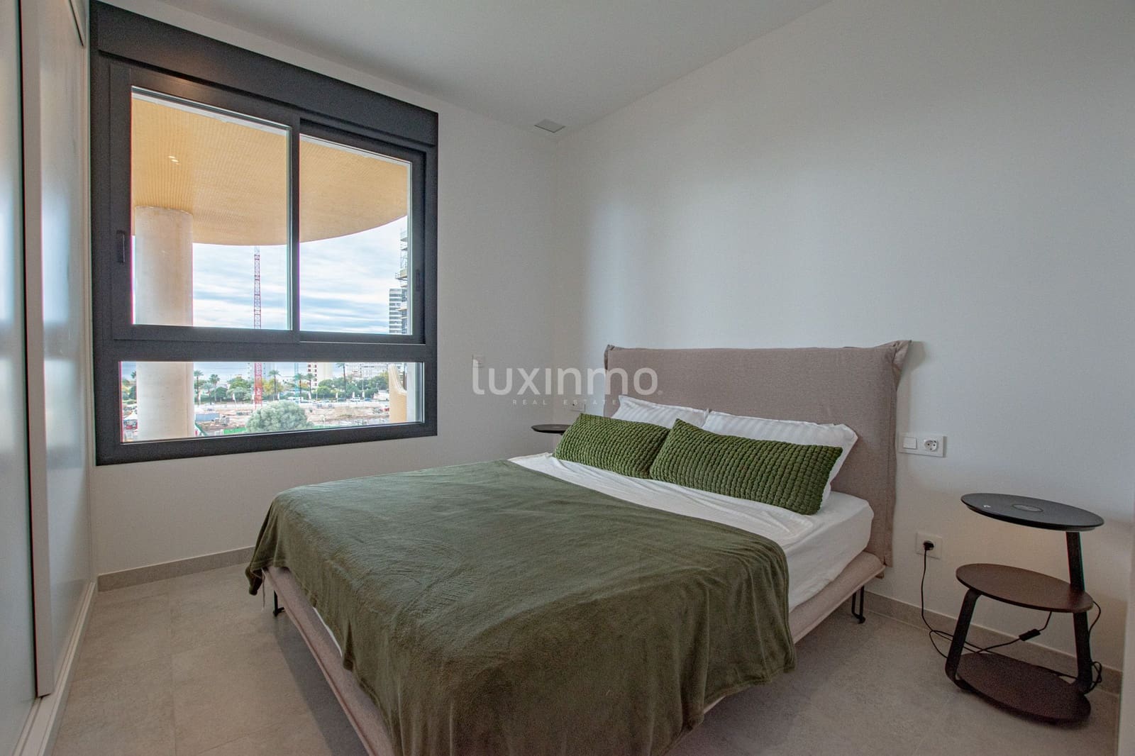 3 bedroom Apartment for rent in Calpe / Calp with pool garage - € 2,500 (Ref: 10167877)