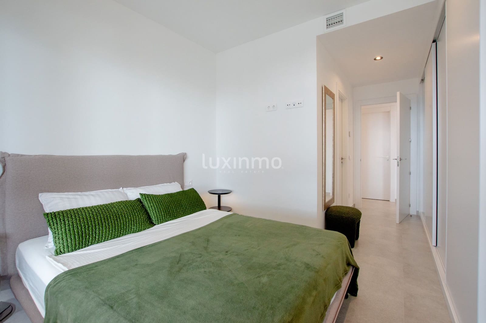 3 bedroom Apartment for rent in Calpe / Calp with pool garage - € 2,500 (Ref: 10167877)