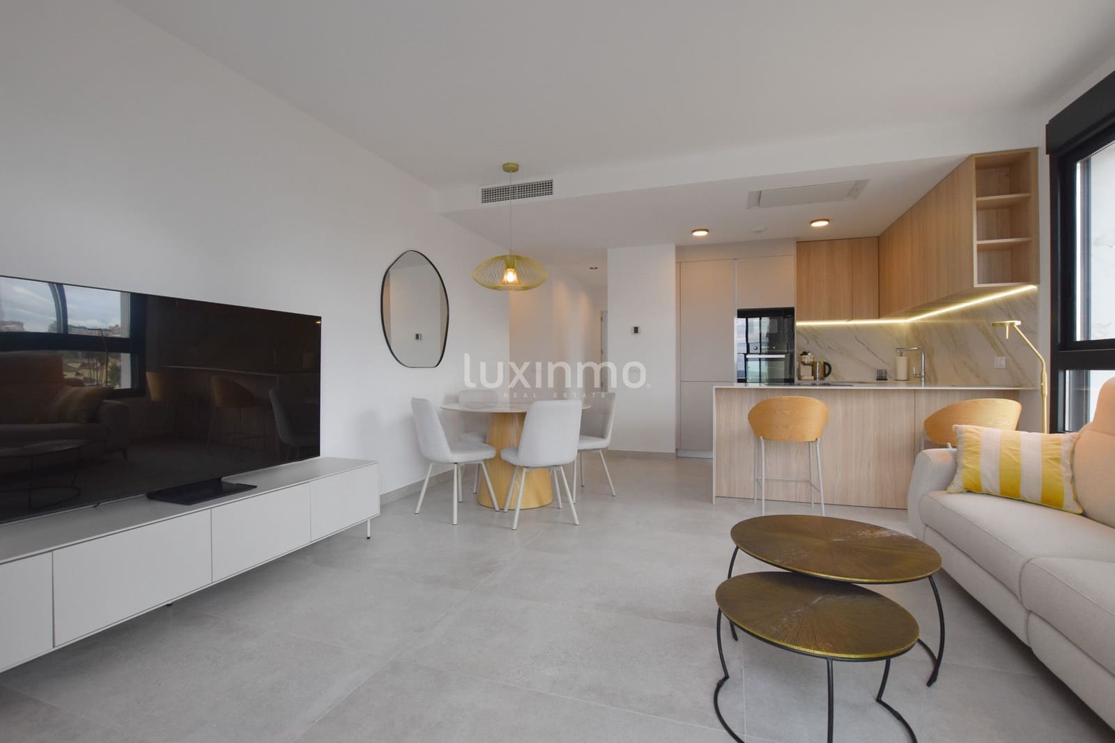 3 bedroom Apartment for rent in Calpe / Calp with pool garage - € 2,500 (Ref: 10167877)