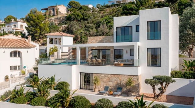 4 slaapkamer Villa te koop in Pedreguer met zwembad garage - € 795.000 (Ref: 10172886)