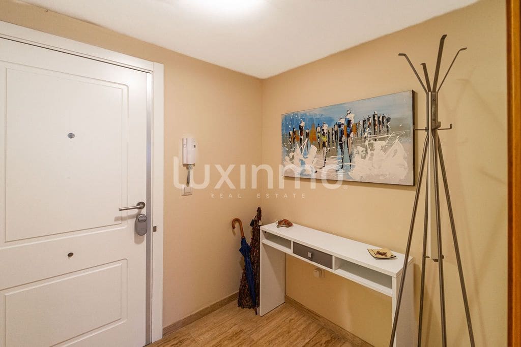 3 sovrum Lägenhet att hyra i Arenal med pool garage - 1 550 € (Ref: 10175518)