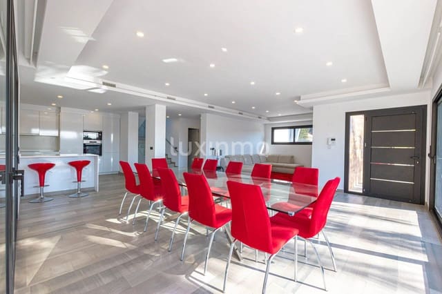 6 slaapkamer Villa te huur in Calpe / Calp met zwembad garage - € 4.000 (Ref: 10177537)
