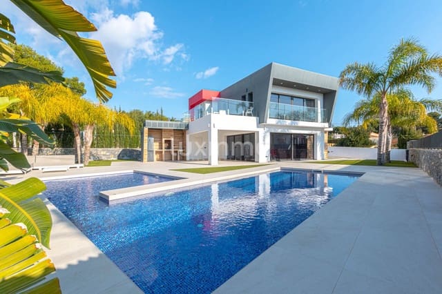 6 slaapkamer Villa te huur in Calpe / Calp met zwembad garage - € 4.000 (Ref: 10177537)