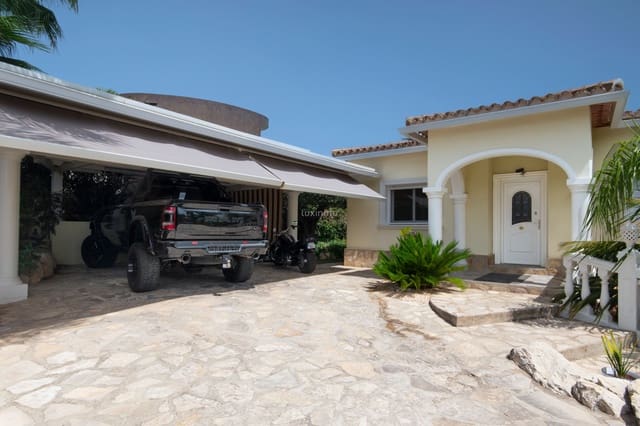 4 bedroom Villa for sale in Javea / Xàbia with pool garage - € 995,000 (Ref: 10179671)
