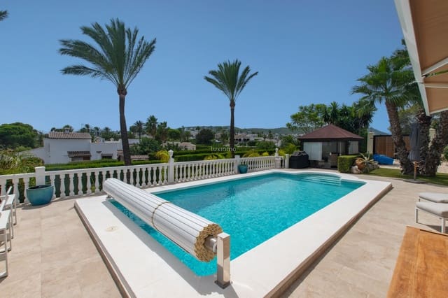 4 bedroom Villa for sale in Javea / Xàbia with pool garage - € 995,000 (Ref: 10179671)