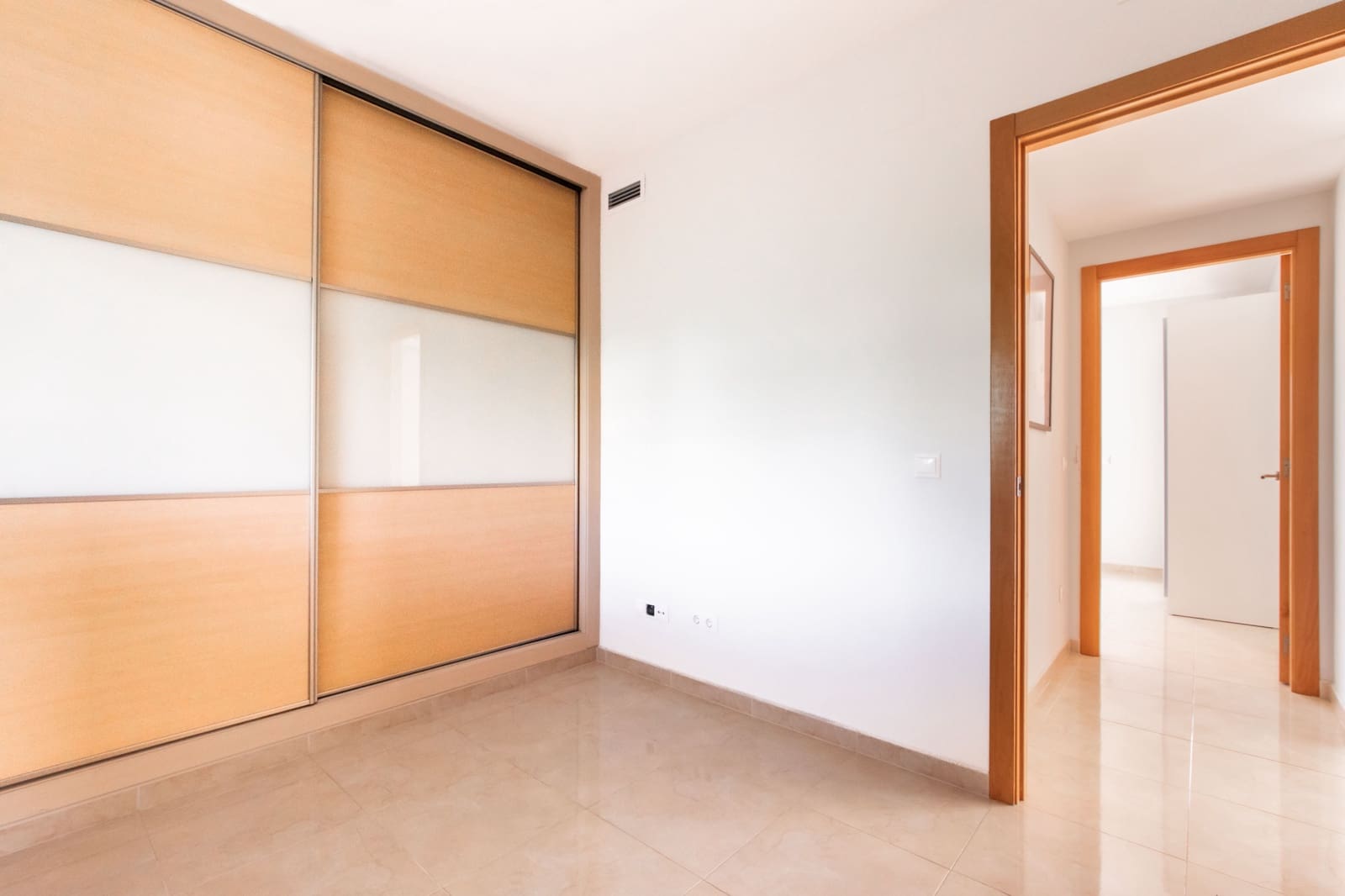 2 slaapkamer Appartement te huur in Altea met garage - € 1.450 (Ref: 10181000)