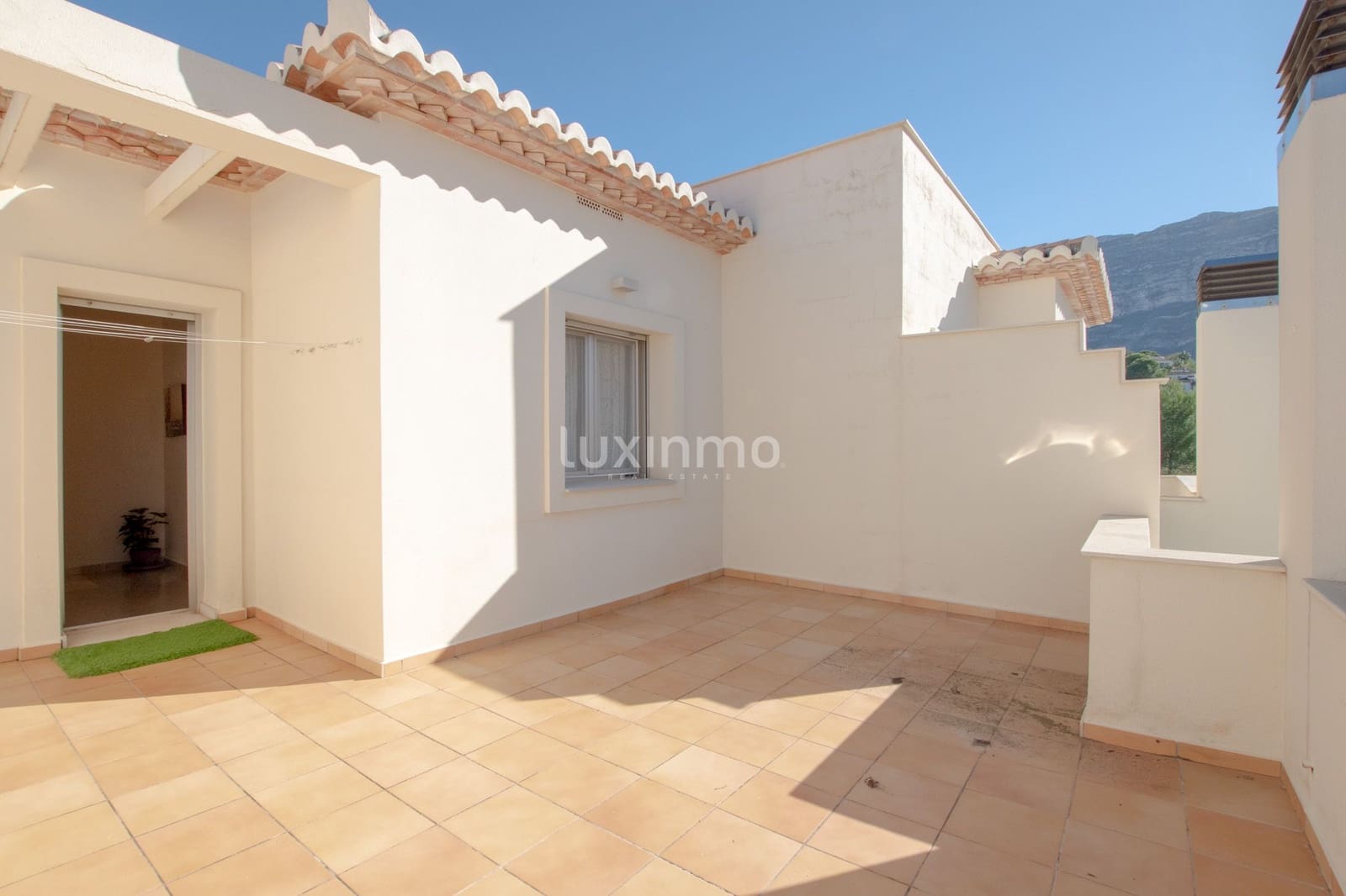 2 quarto Moradia para arrendar em Denia com piscina garagem - 1 500 € (Ref: 10183739)