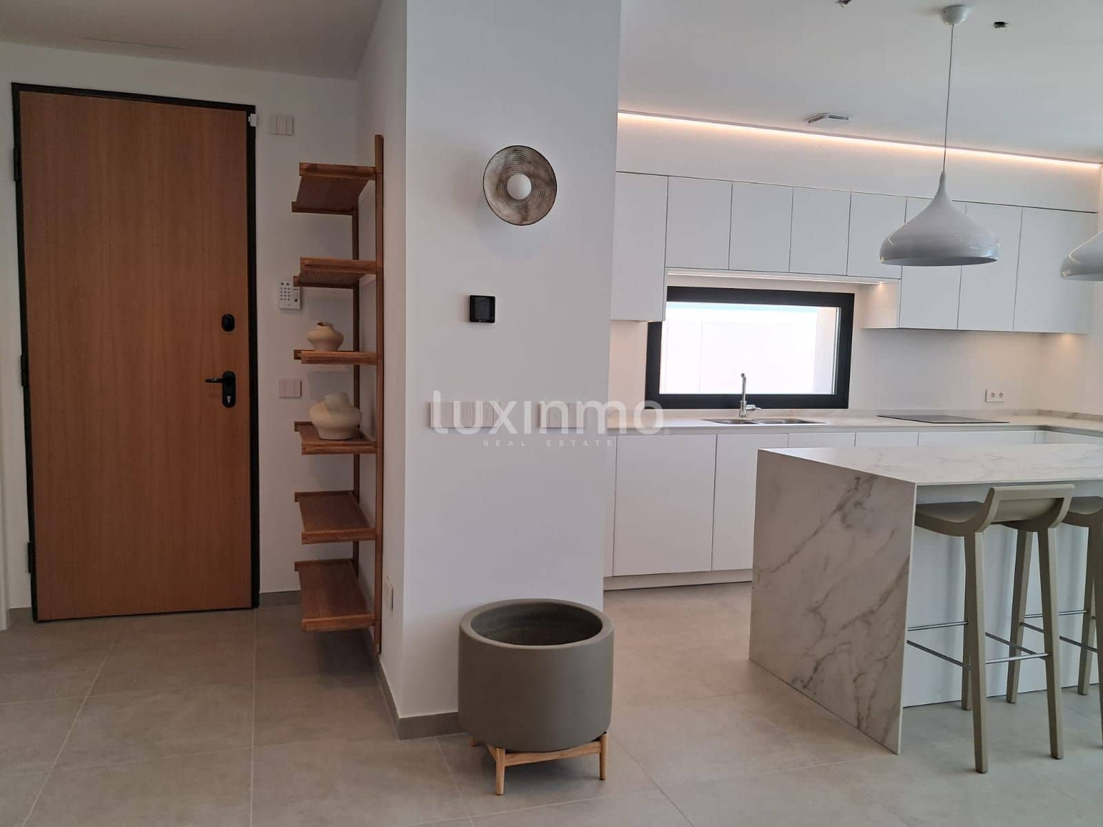 4 Zimmer Villa zu verkaufen in Albir mit Pool Garage - 875.000 € (Ref: 3665536)