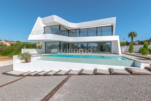 Chalet de 4 habitaciones en Calpe / Calp en venta con piscina garaje - 1.290.000 € (Ref: 4066437)