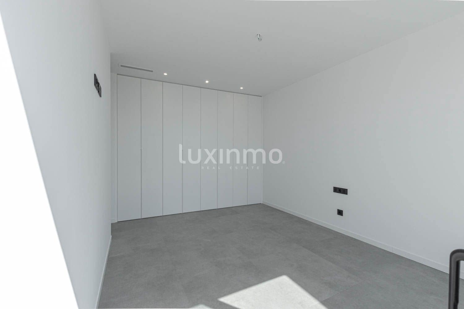 Chalet de 4 habitaciones en Calpe / Calp en venta con piscina garaje - 1.290.000 € (Ref: 4066437)