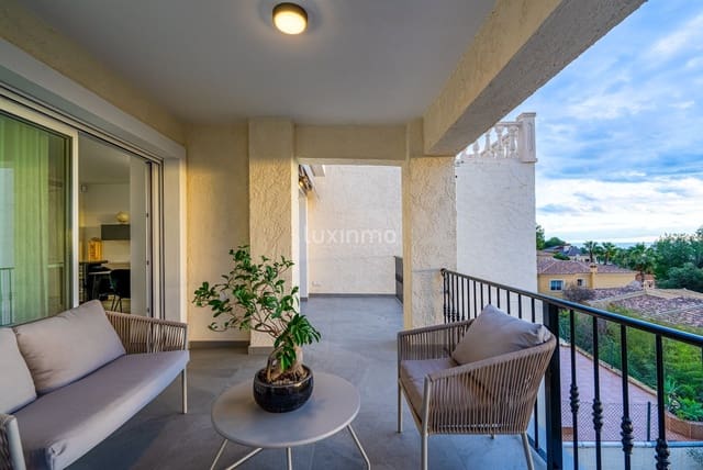 3 bedroom Townhouse for sale in Altea with pool garage - € 615,000 (Ref: 4634377)