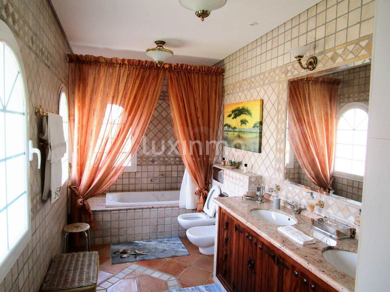 8 soverom Villa til salgs i La Nucia med svømmebasseng garasje - € 4 200 000 (Ref: 5013663)