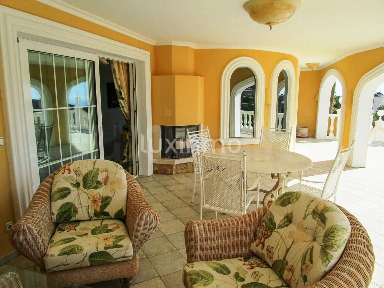 8 soverom Villa til salgs i La Nucia med svømmebasseng garasje - € 4 200 000 (Ref: 5013663)