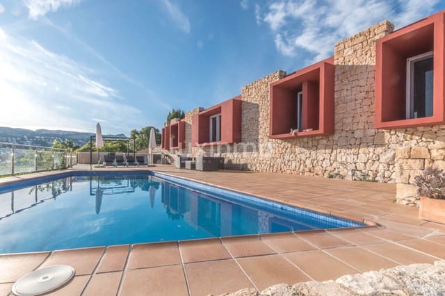 3 sovrum Villa att hyra i Calpe / Calp med pool - 3 000 € (Ref: 5649440)