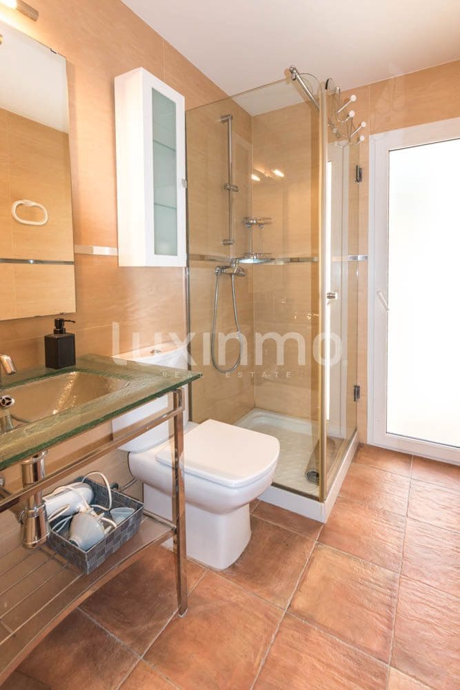 3 bedroom Villa for rent in Calpe / Calp with pool - € 3,000 (Ref: 5649440)