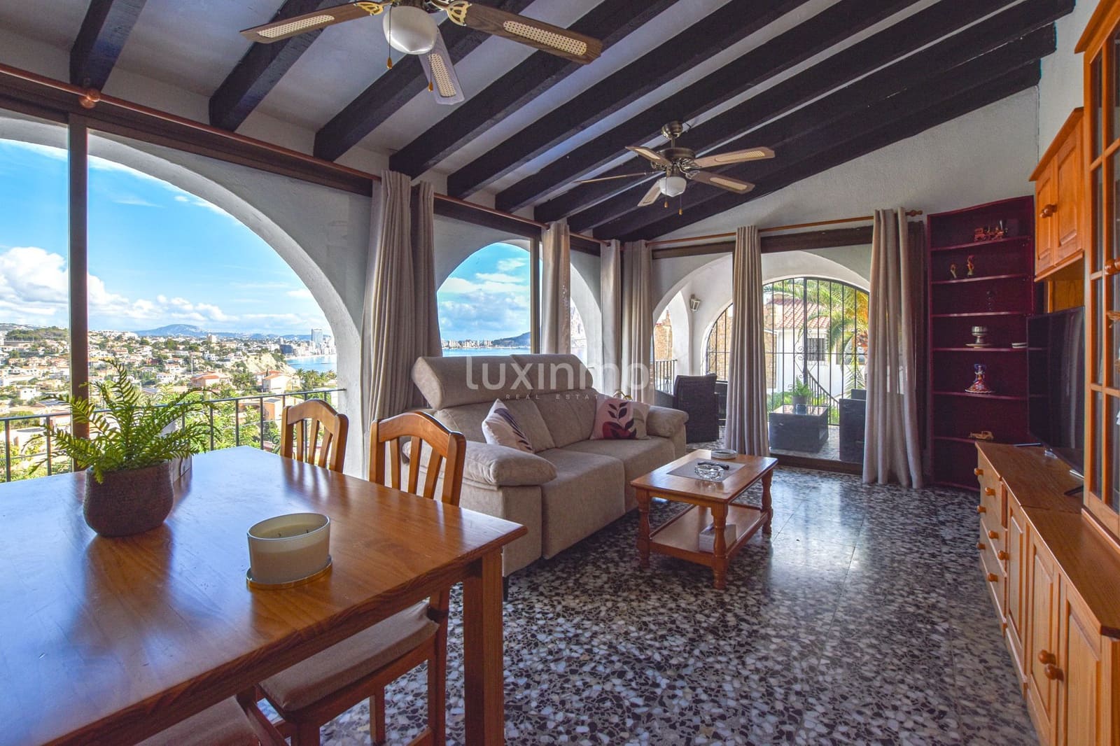 3 sypialnia Willa do wynajęcia w Calpe / Calp z basenem garażem - 2 500 € (Ref: 5847343)