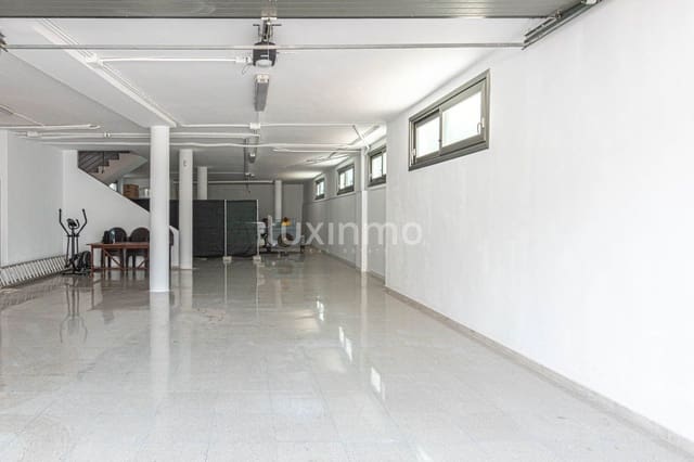 4 sovrum Villa till salu i Calpe / Calp med pool garage - 1 050 000 € (Ref: 6963309)