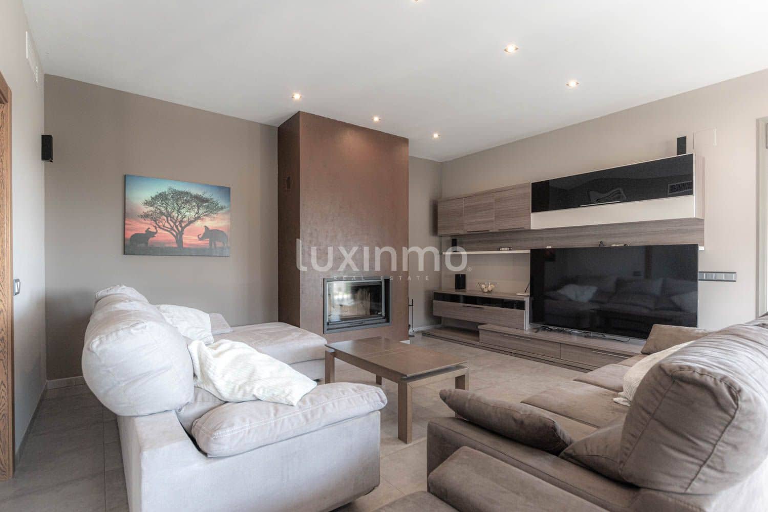 4 sovrum Villa till salu i Calpe / Calp med pool garage - 1 050 000 € (Ref: 6963309)