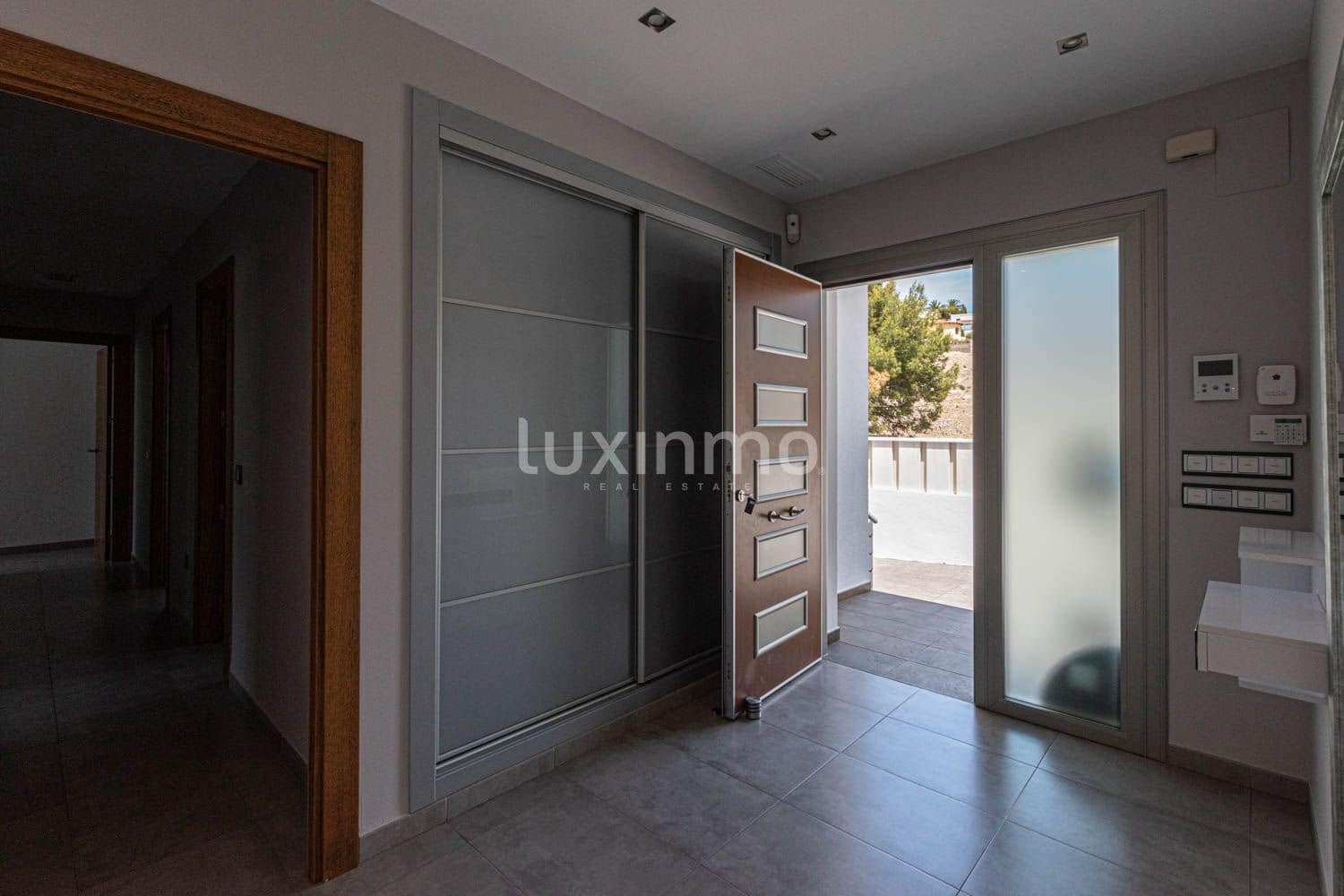 4 sovrum Villa till salu i Calpe / Calp med pool garage - 1 050 000 € (Ref: 6963309)