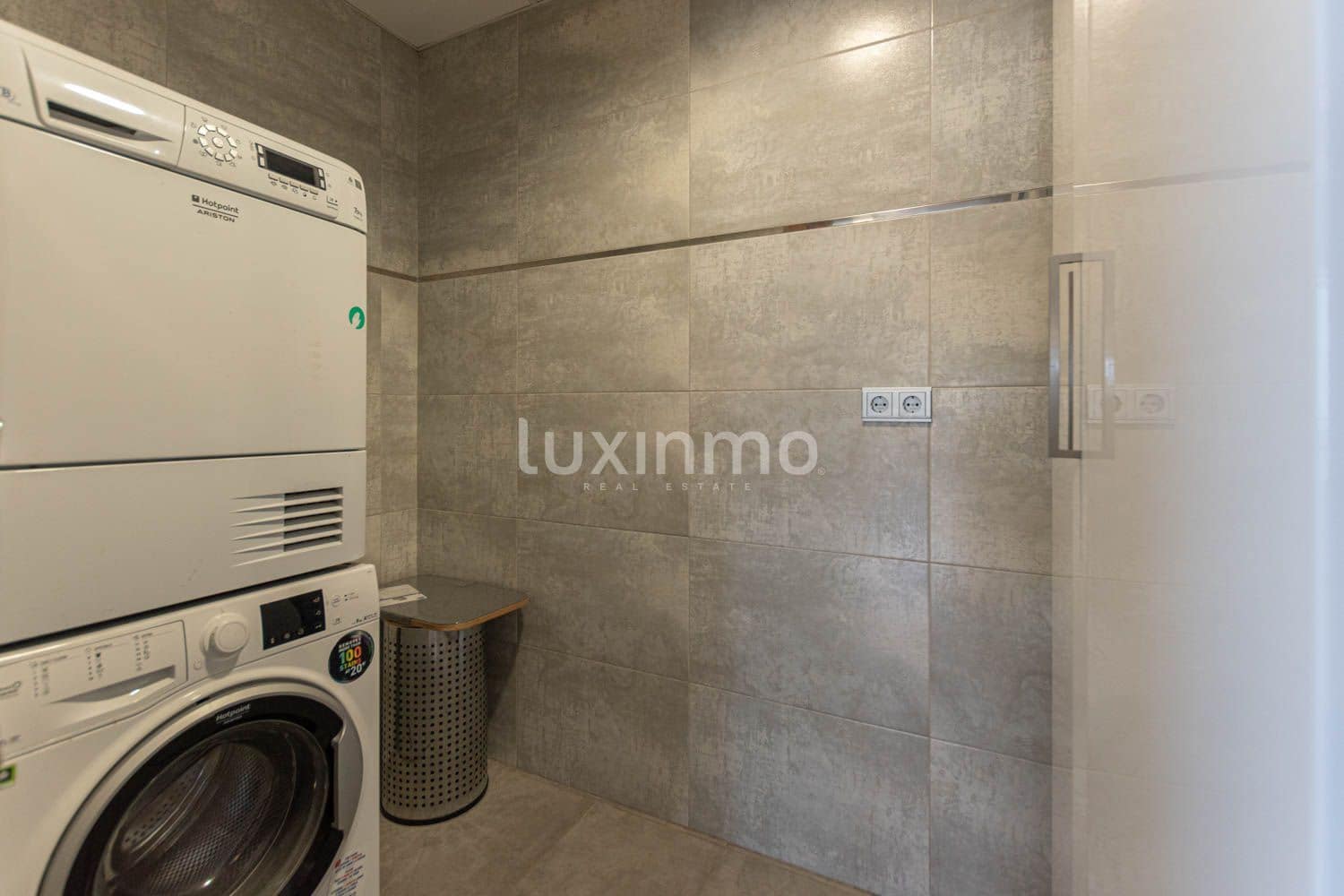 4 sovrum Villa till salu i Calpe / Calp med pool garage - 1 050 000 € (Ref: 6963309)