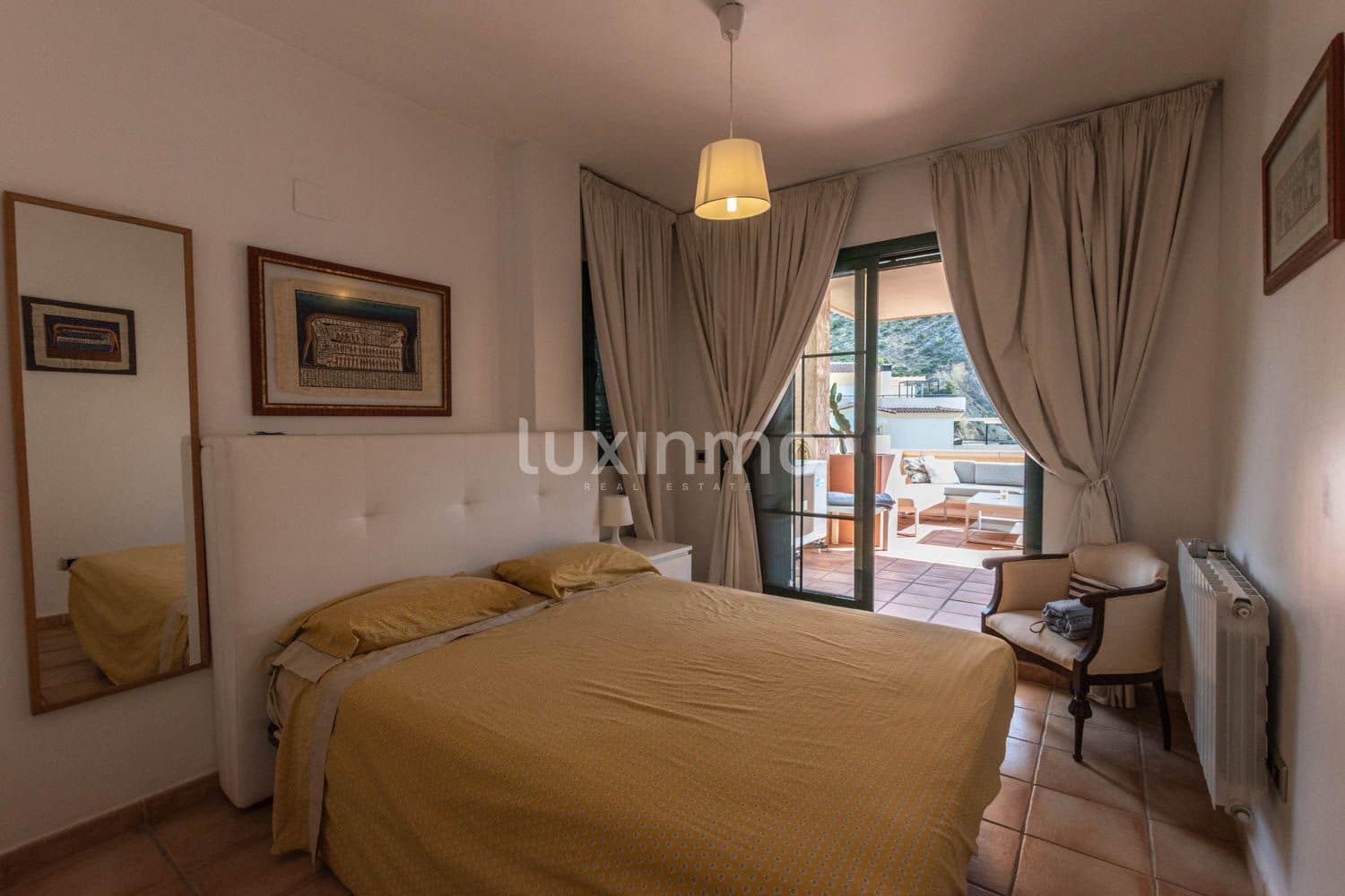 3 bedroom Apartment for rent in Altea with pool - € 2,000 (Ref: 6983754)