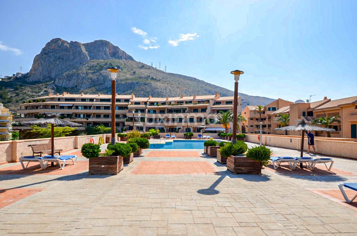 3 bedroom Apartment for rent in Altea with pool - € 2,000 (Ref: 6983754)