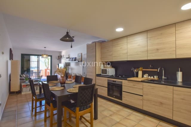 3 bedroom Apartment for rent in Altea with pool - € 2,000 (Ref: 6983754)