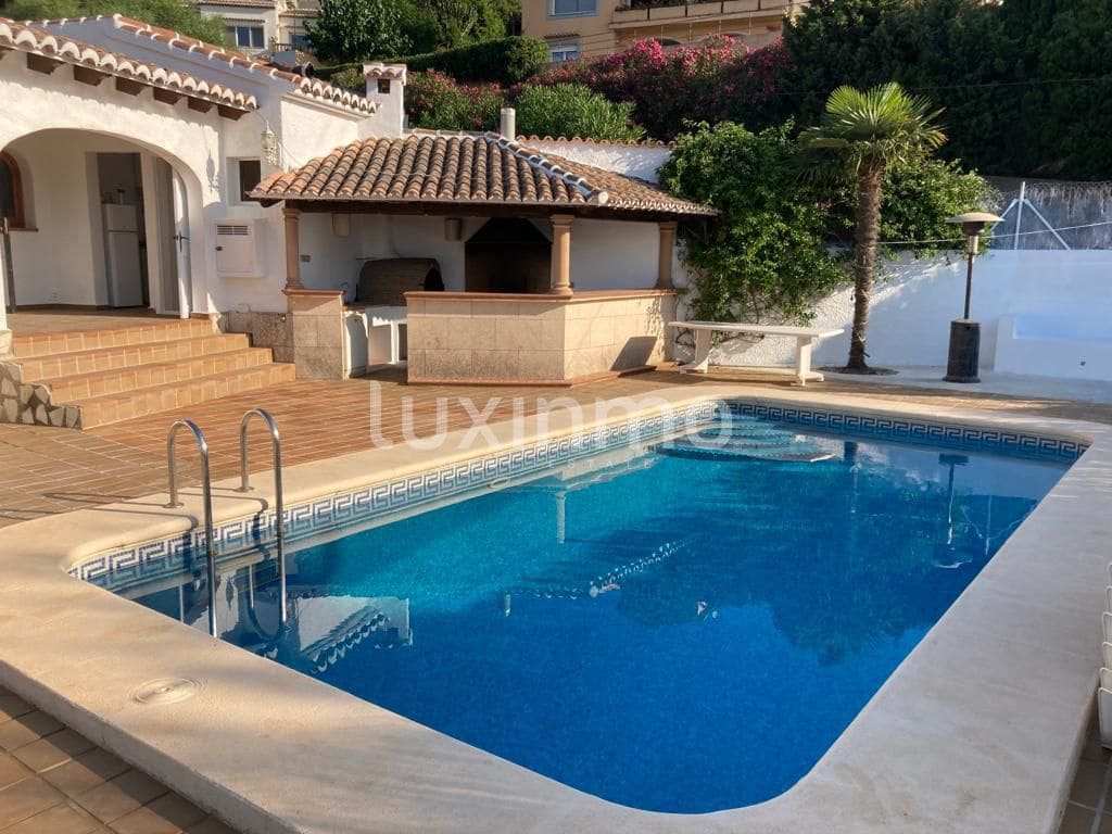 5 bedroom Villa for rent in Javea / Xabia with pool garage - € 3,500 (Ref: 7148013)