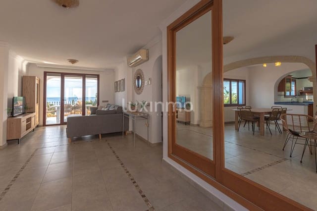 4 sypialnia Willa do wynajęcia w Benissa z basenem garażem - 4 500 € (Ref: 7268171)