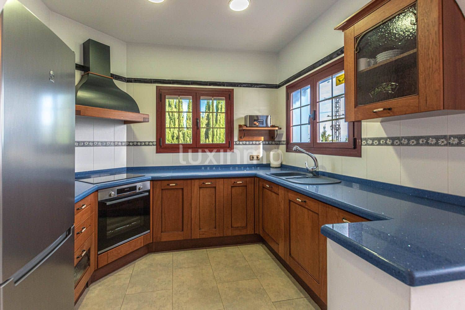 4 sypialnia Willa do wynajęcia w Benissa z basenem garażem - 4 500 € (Ref: 7268171)