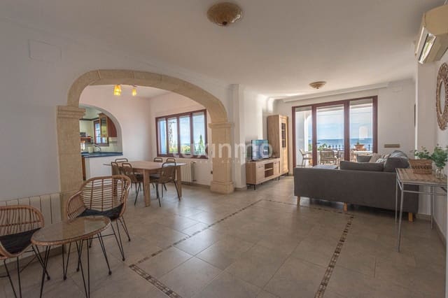 4 sypialnia Willa do wynajęcia w Benissa z basenem garażem - 4 500 € (Ref: 7268171)