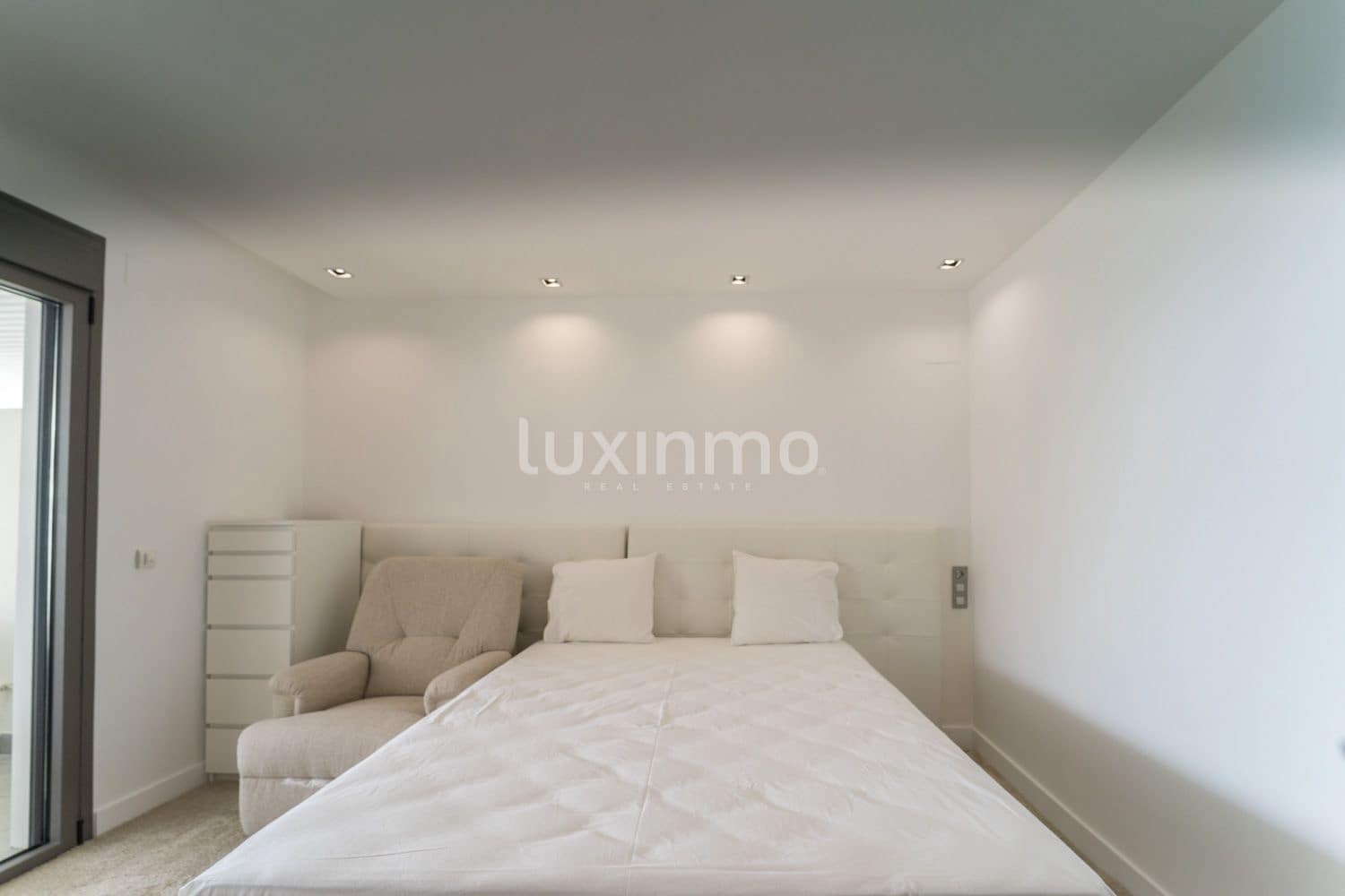 3 sovrum Lägenhet att hyra i Altea med pool garage - 3 250 € (Ref: 7280813)