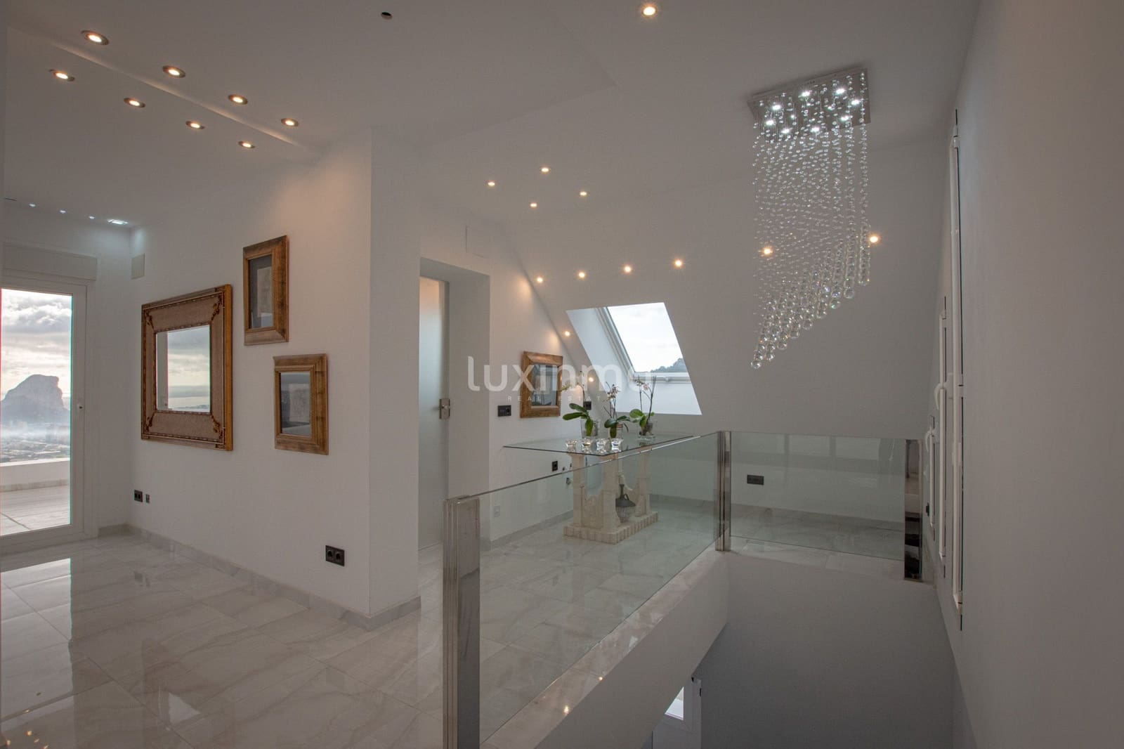 Chalet de 6 habitaciones en Calpe / Calp en venta con piscina garaje - 3.400.000 € (Ref: 7698327)