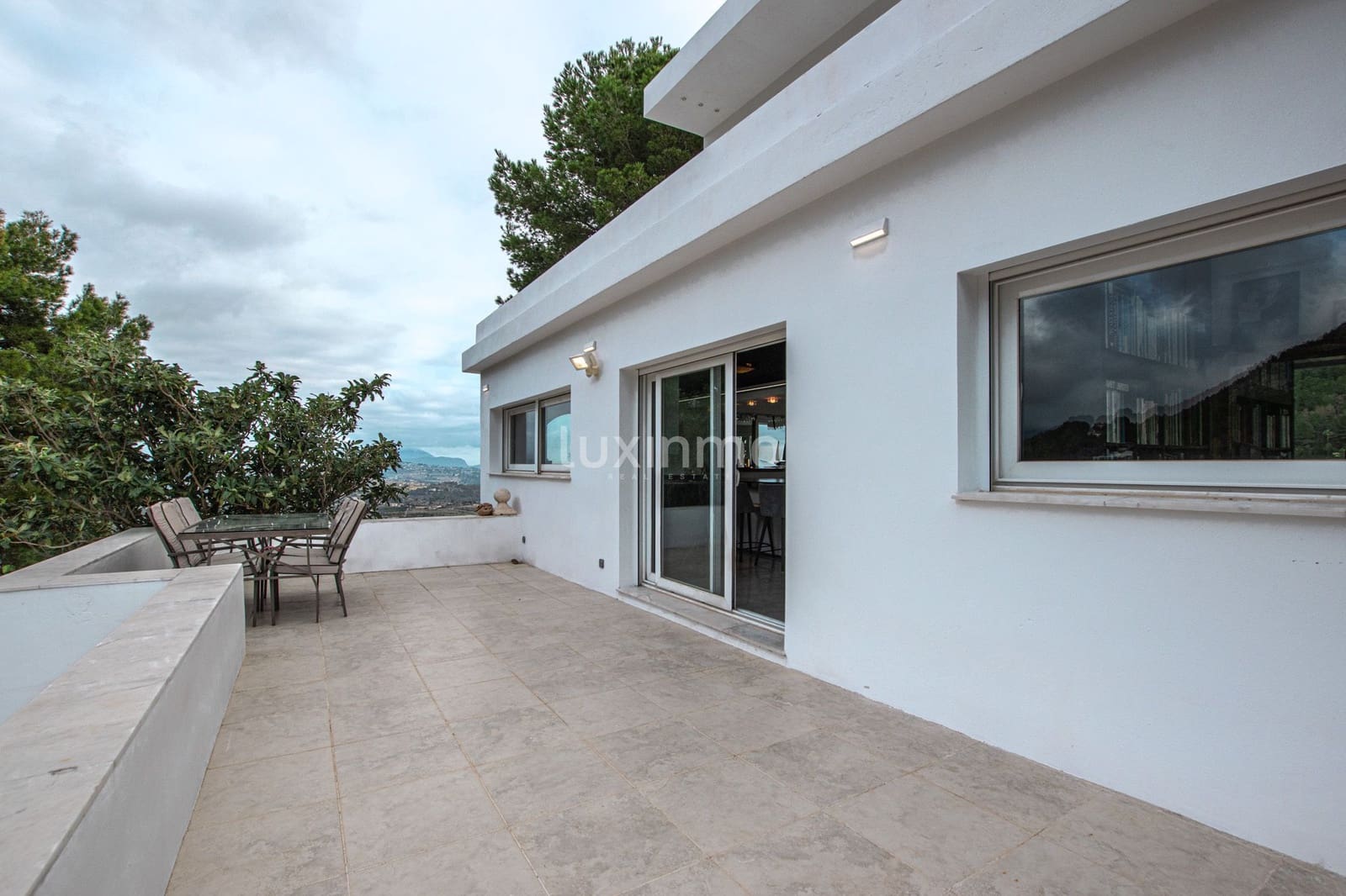 Chalet de 6 habitaciones en Calpe / Calp en venta con piscina garaje - 3.400.000 € (Ref: 7698327)