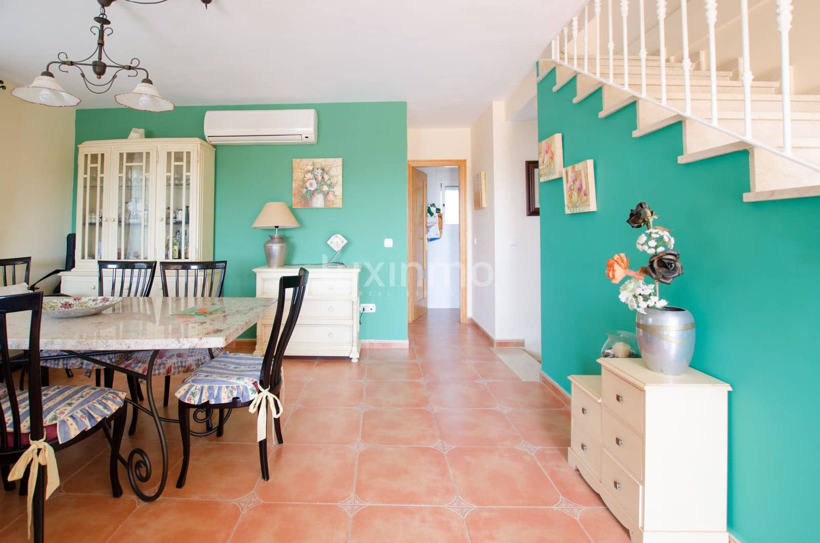 Chalet de 3 habitaciones en La Nucia en alquiler con piscina garaje - 1.750 € (Ref: 7707142)