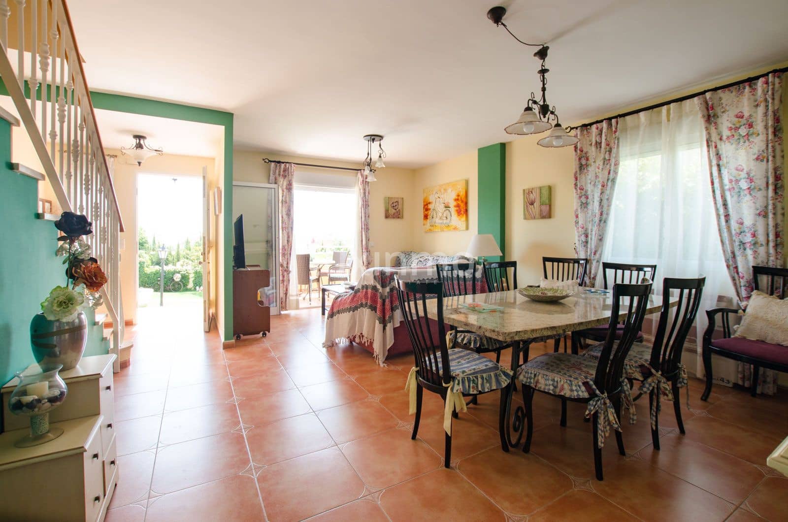 Chalet de 3 habitaciones en La Nucia en alquiler con piscina garaje - 1.750 € (Ref: 7707142)