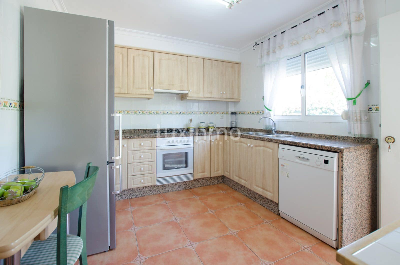 Chalet de 3 habitaciones en La Nucia en alquiler con piscina garaje - 1.750 € (Ref: 7707142)